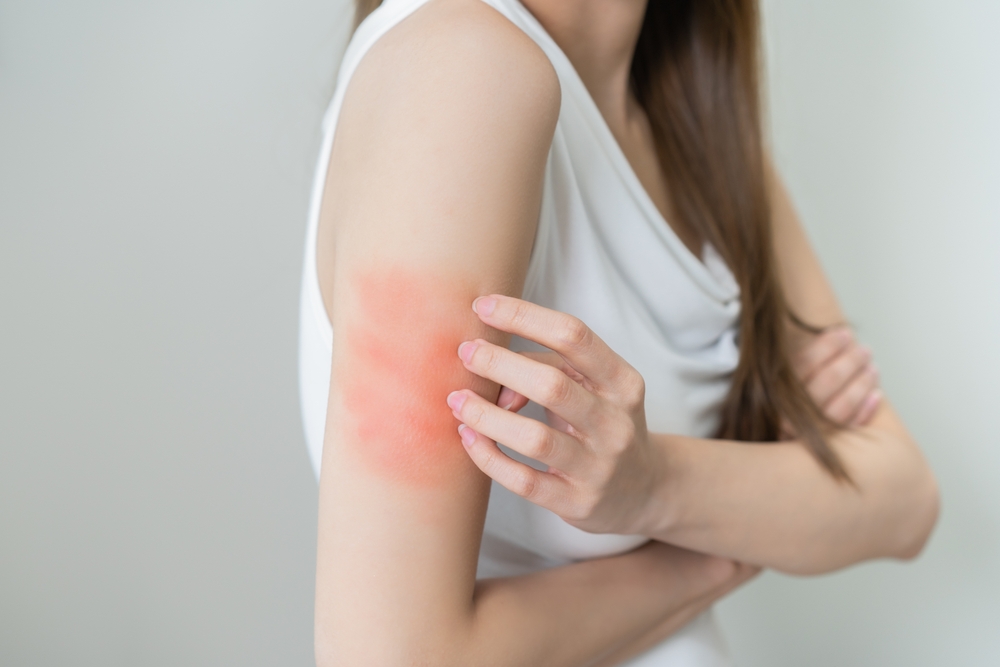 運動爆汗，皮膚反而更乾癢？中醫點名入秋後５個養生盲點：洗澡水太燙也NG